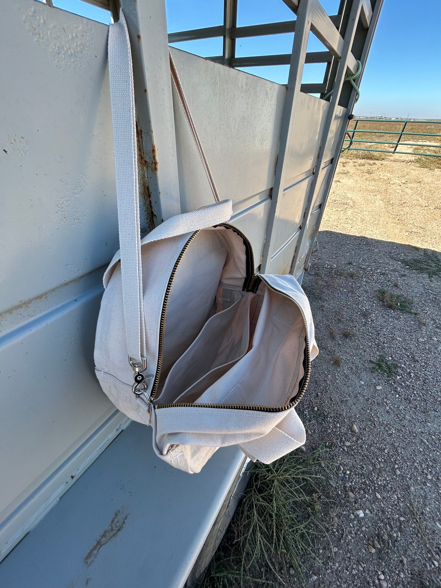 Rope Bag- 3 Compartment Deluxe with front pocket and adjustable shoulder strap